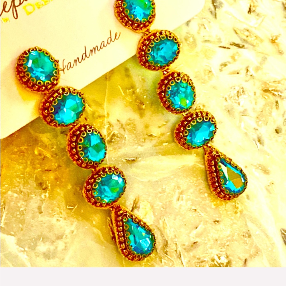 NWT Deepa Gurnani Turquoise Crystal Bead Earrings - Picture 10 of 11